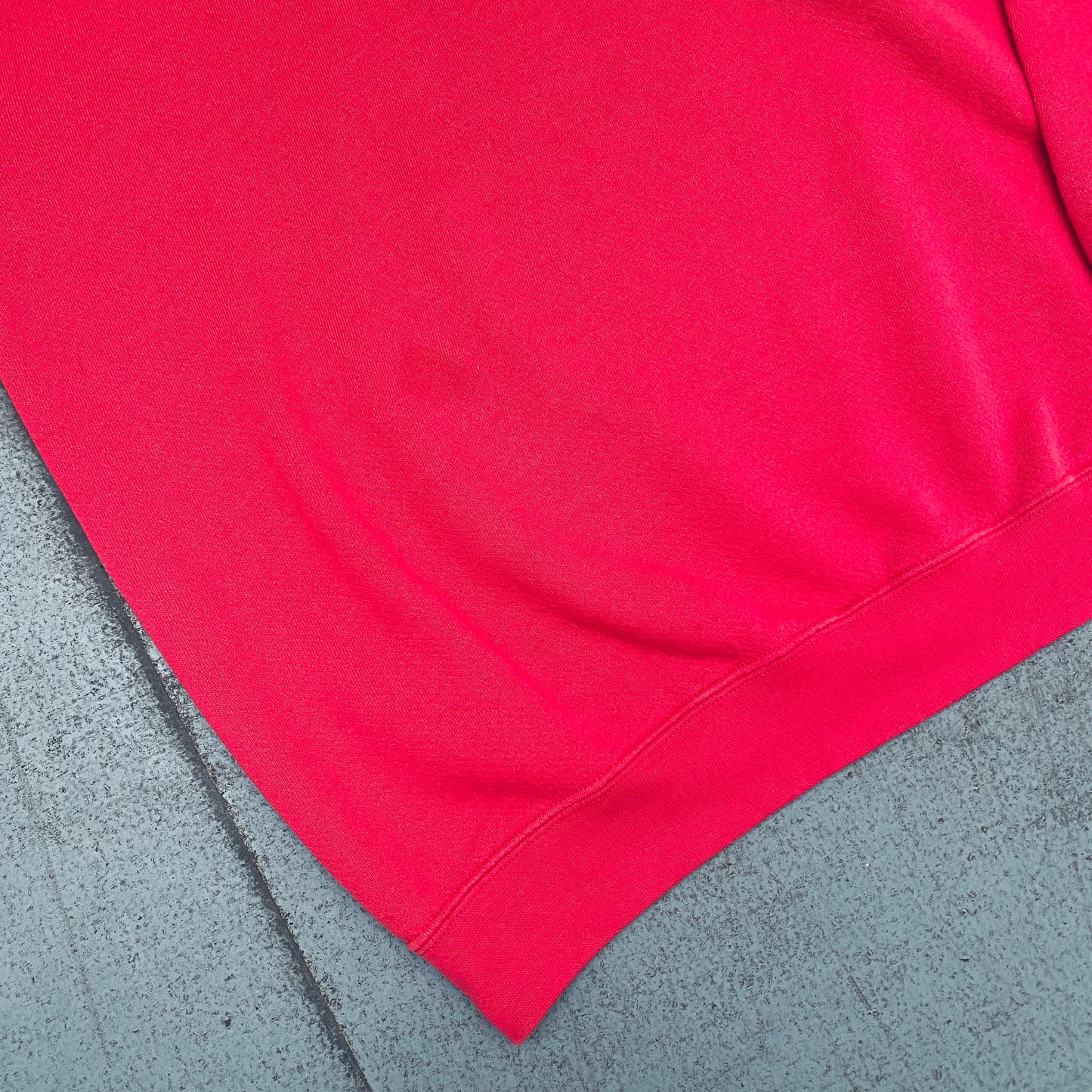 Wisconsin Badgers: 2000 Embroidered Spellout Rose Bowl Sweat (XL)