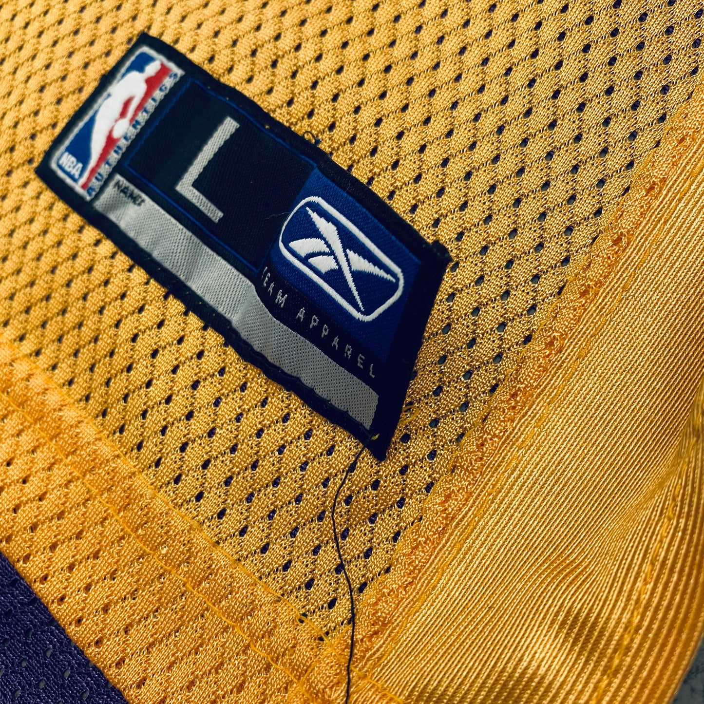 Los Angeles Lakers: Kobe Bryant 2002/03 Reebok NFL Style Jersey (S)