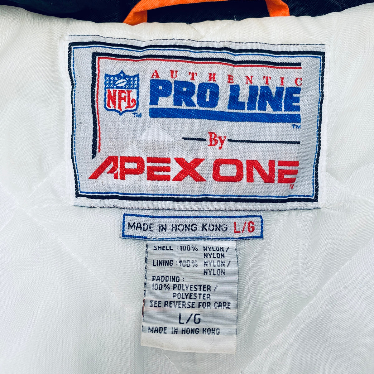 Miami Dolphins Pro Line Apex One Sharktooth(M) – Retro Windbreakers