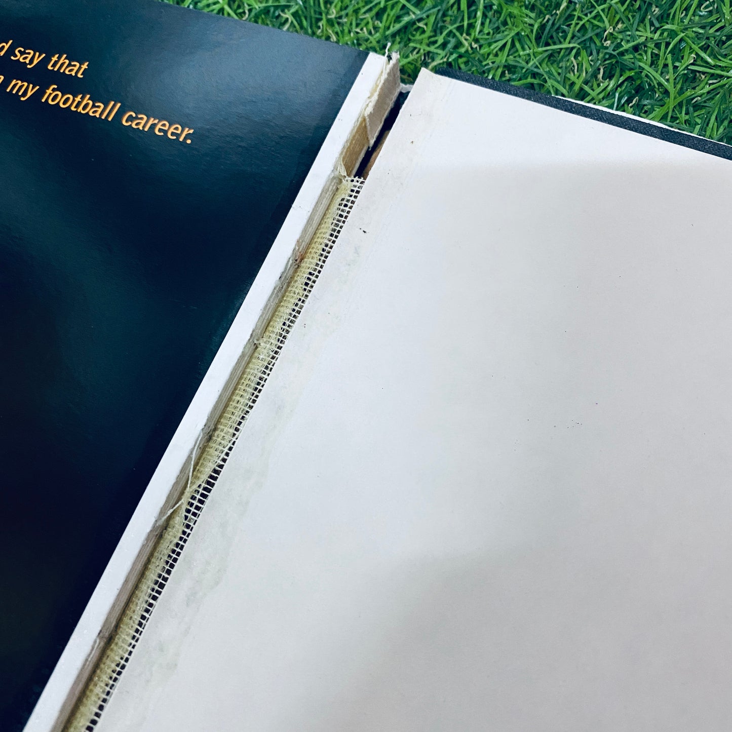 Denver Broncos: Elway Hardback Book