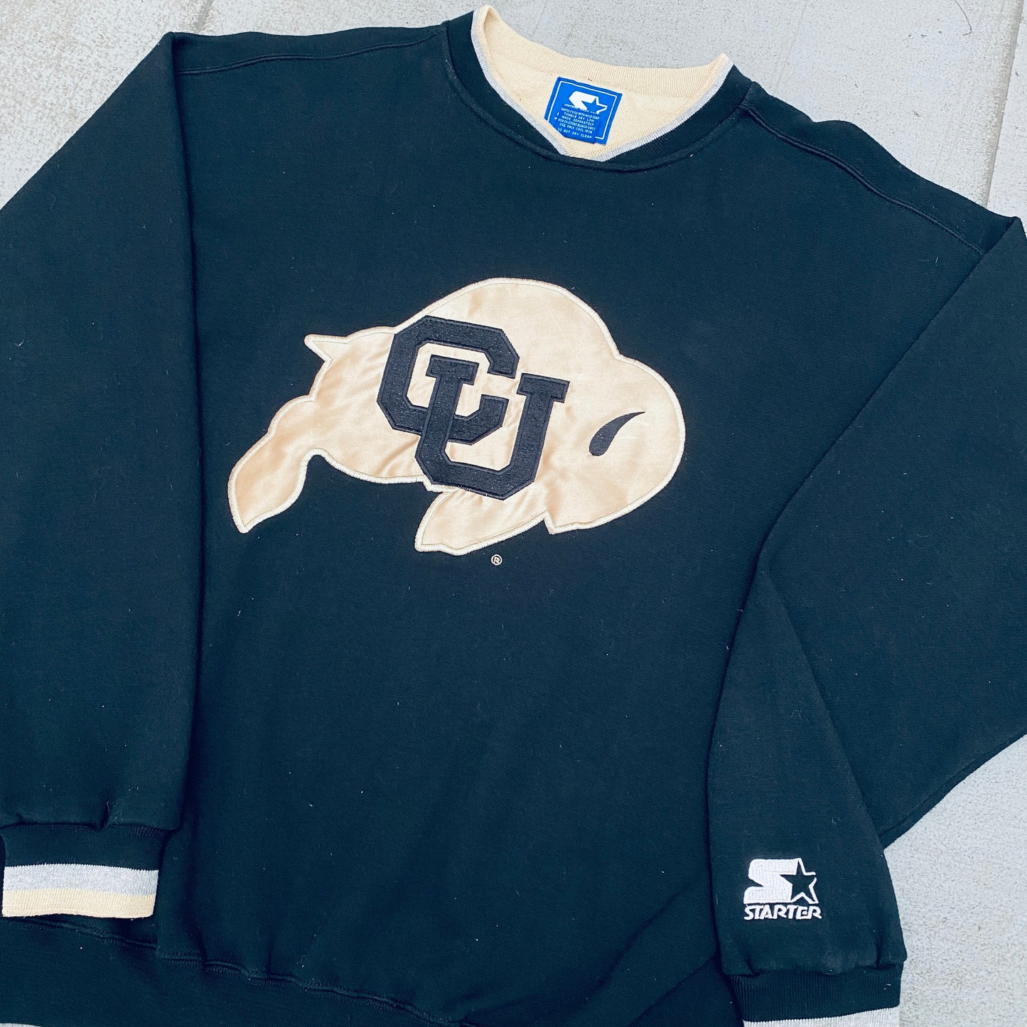 Colorado Buffaloes: 1990's Embroidered Big Logo Starter Sweat (L/XL)
