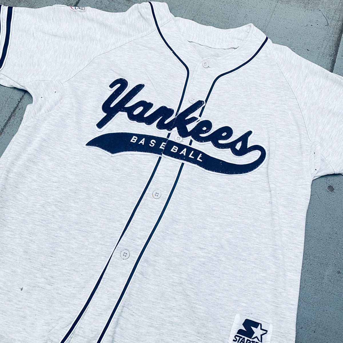 Unisex New York Yankees Baseball Long Sleeve Tee India