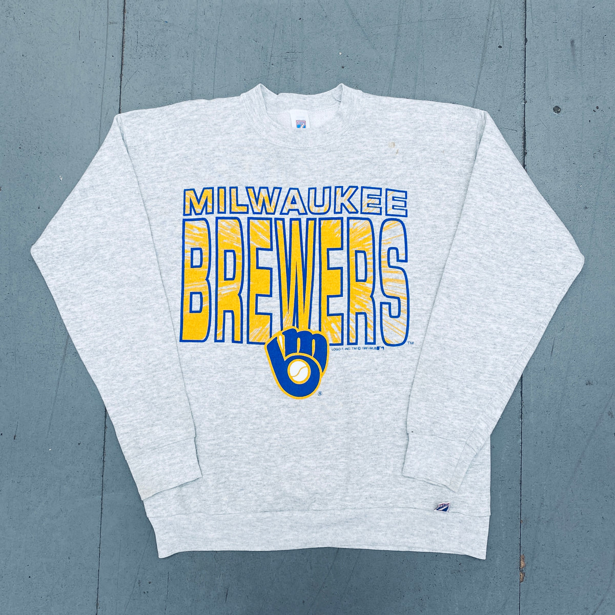 Milwaukee Brewers: 1991 Logo 7 Graphic Spellout Sweat (S/M) – National  Vintage League Ltd.
