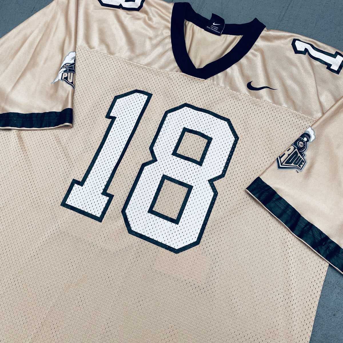 Purdue Boilermakers: No. 18 'Kyle Orton' Nike Jersey (XL) – National  Vintage League Ltd.