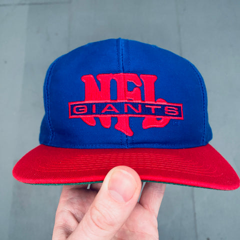 New York Giants: 1990's Nutmeg Mills Embroidered Snapback