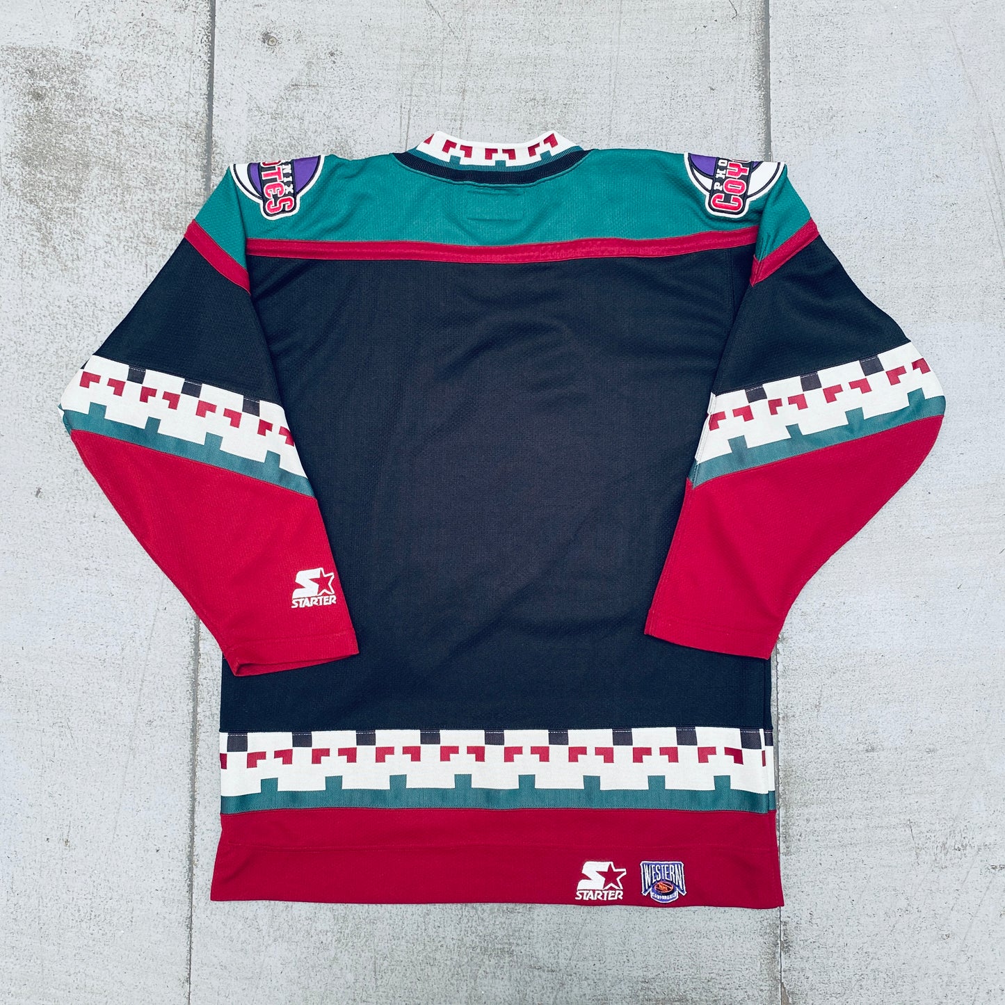 Phoenix Coyotes: 1997 Starter "Kachina" Jersey (M)