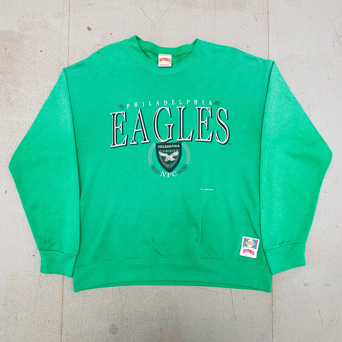 Philadelphia Eagles: 1993 Nutmeg Mills Graphic Spellout Sweat (L/XL)