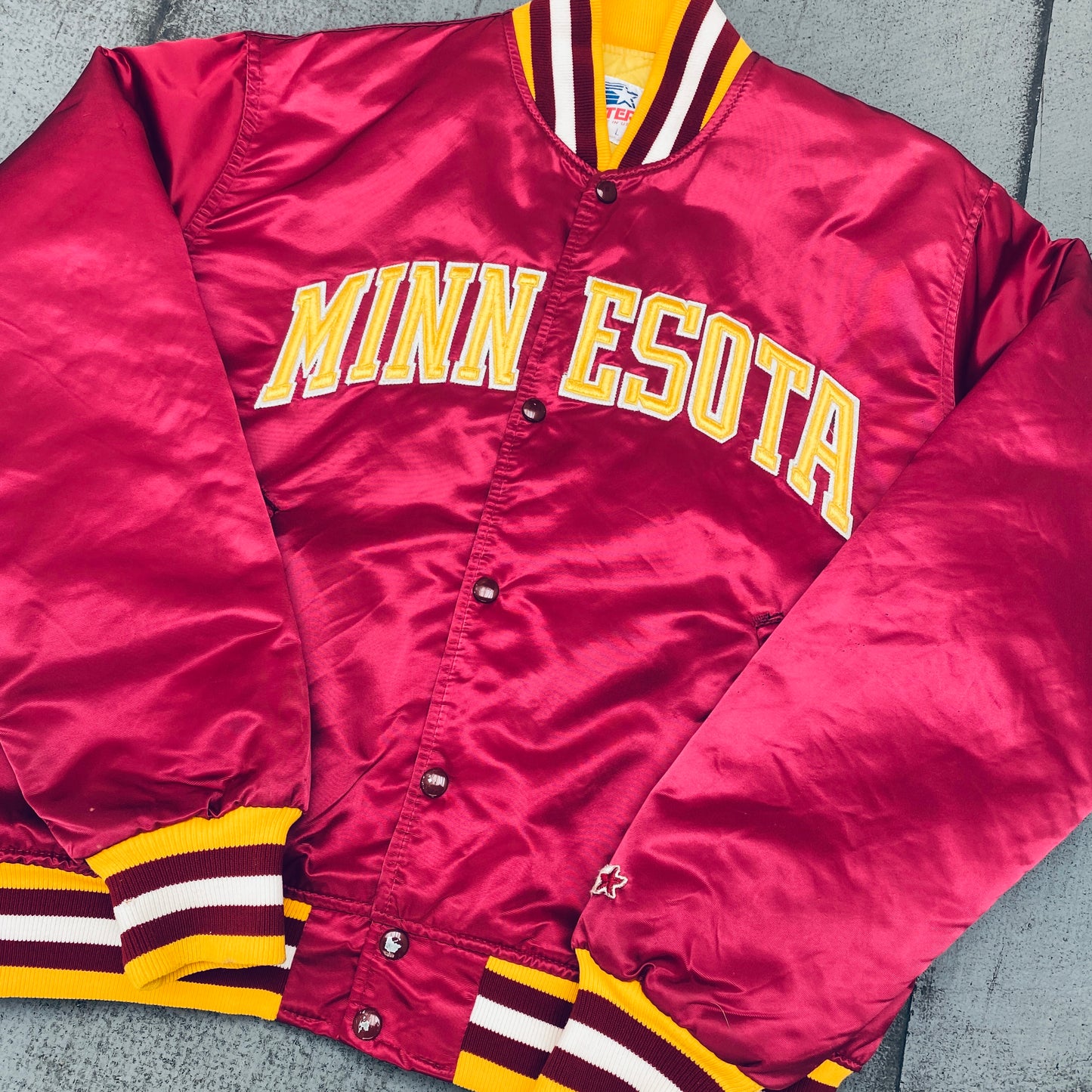 Minnesota Golden Gophers: 1980's Satin Spellout Starter Bomber Jascket (L)