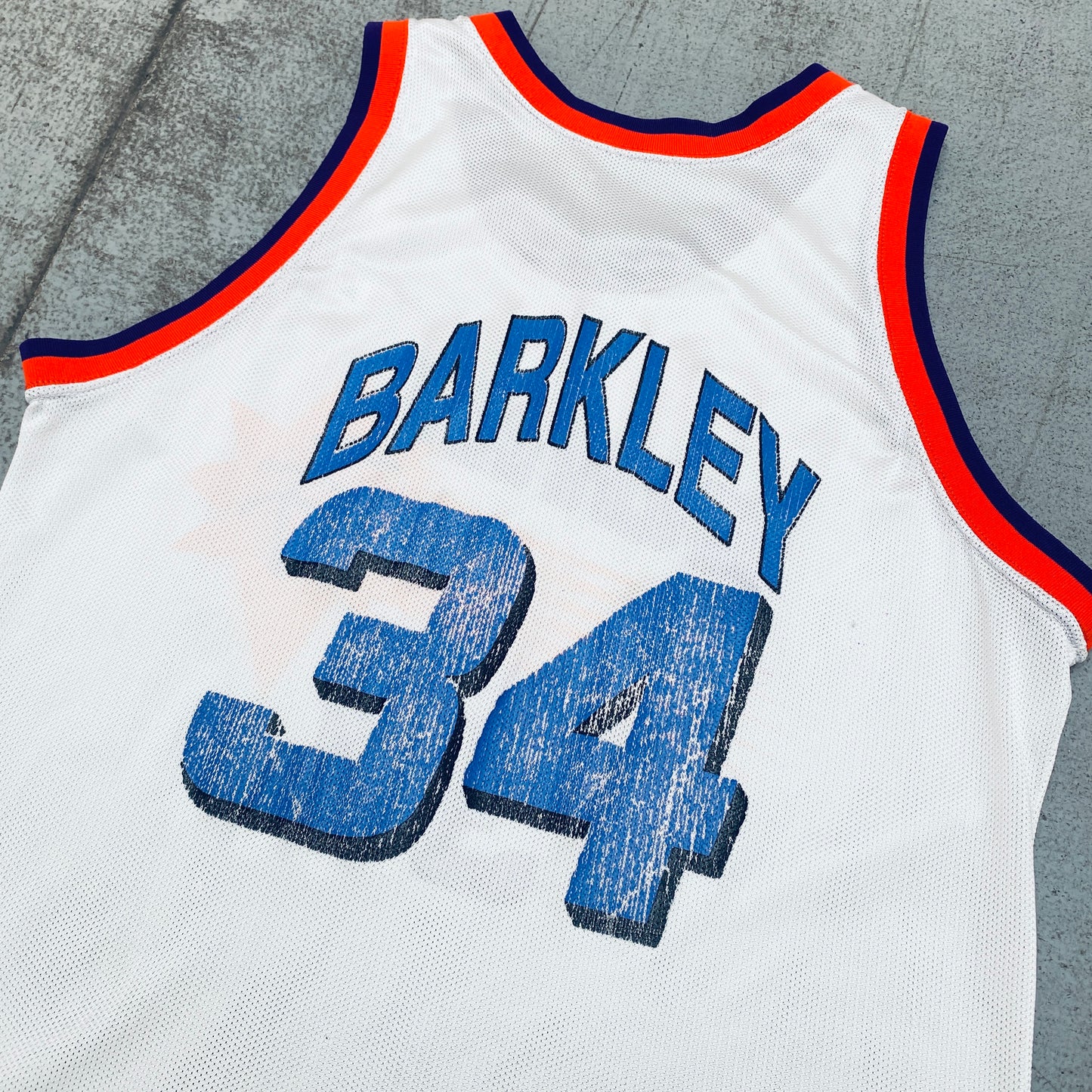 Phoenix Suns: Charles Barkley 1992/93 White Champion Jersey (M/L)