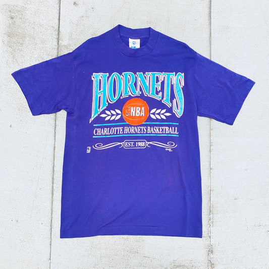 Charlotte Hornets: 1990's Chalk Line Graphic Spellout Tee (L)