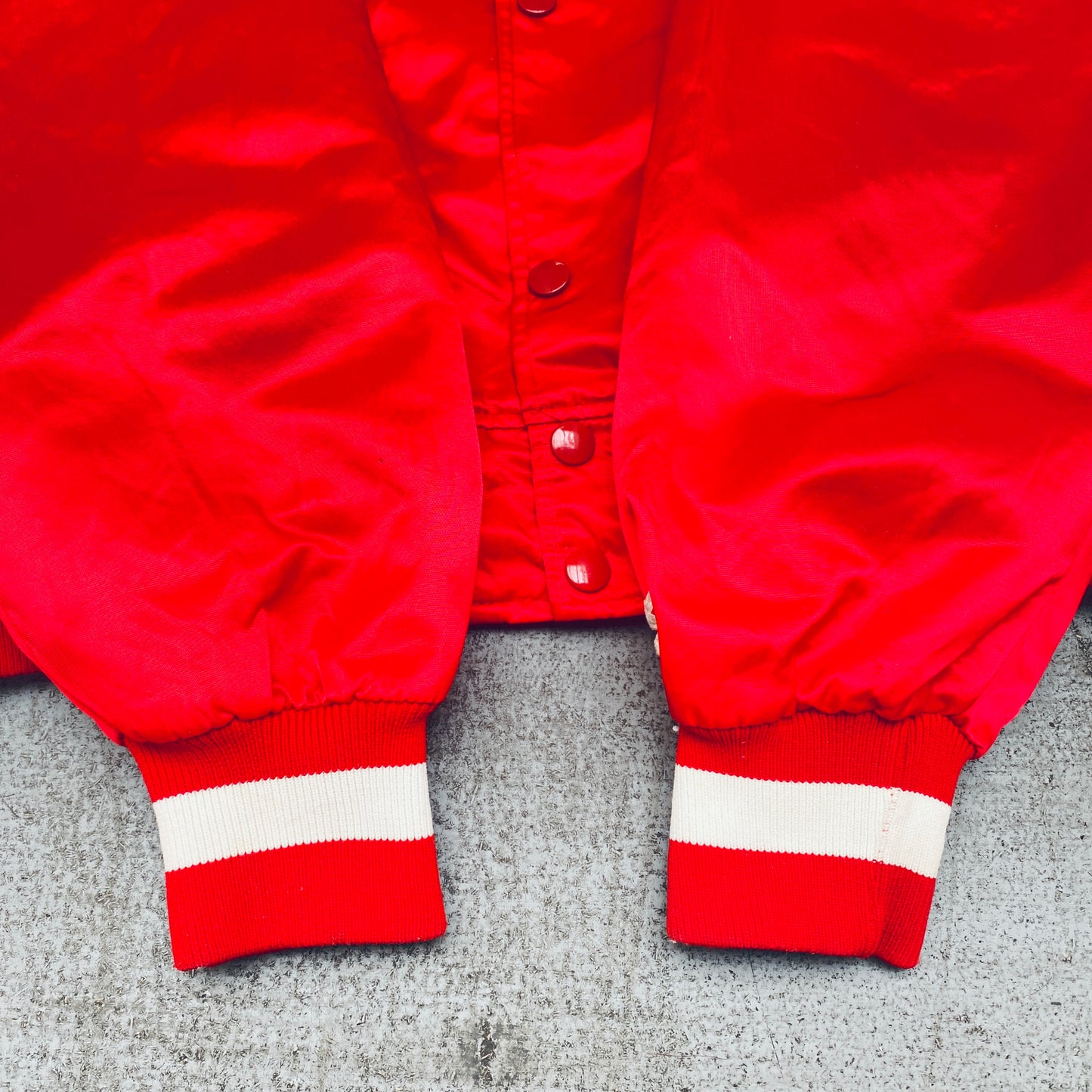 Cincinnati Reds: 1980's Satin Lightweight Starter Bomber Jacket (XL)