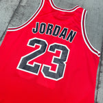 Chicago Bulls: Michael Jordan 1995/96 Red Champion Jersey (L)