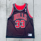 Chicago Bulls: Scotty Pippen 1997/98 Red & Black Reversible Champion Jersey (L)