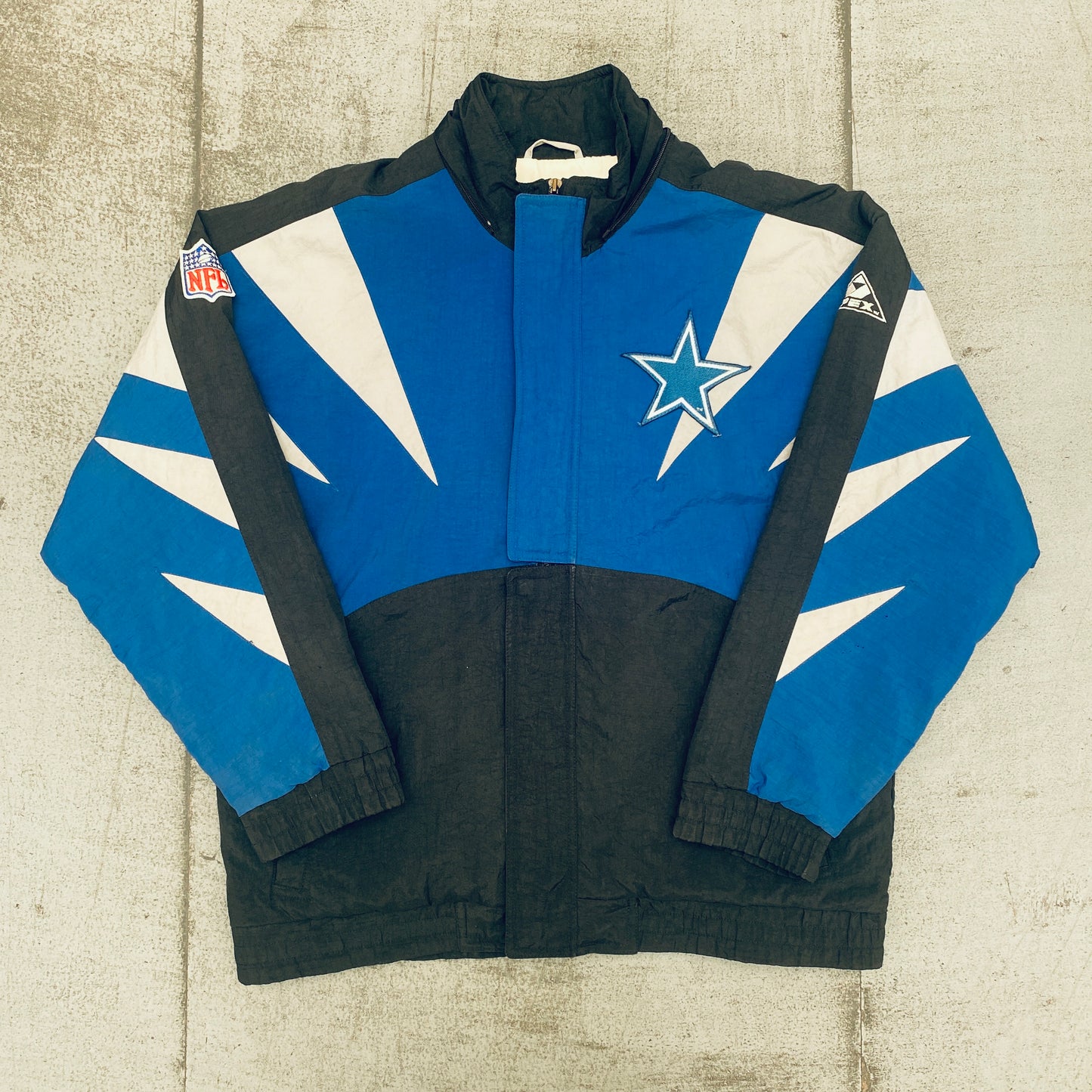 Dallas Cowboys: 1990's Apex One Sharktooth Fullzip Proline Jacket (M)