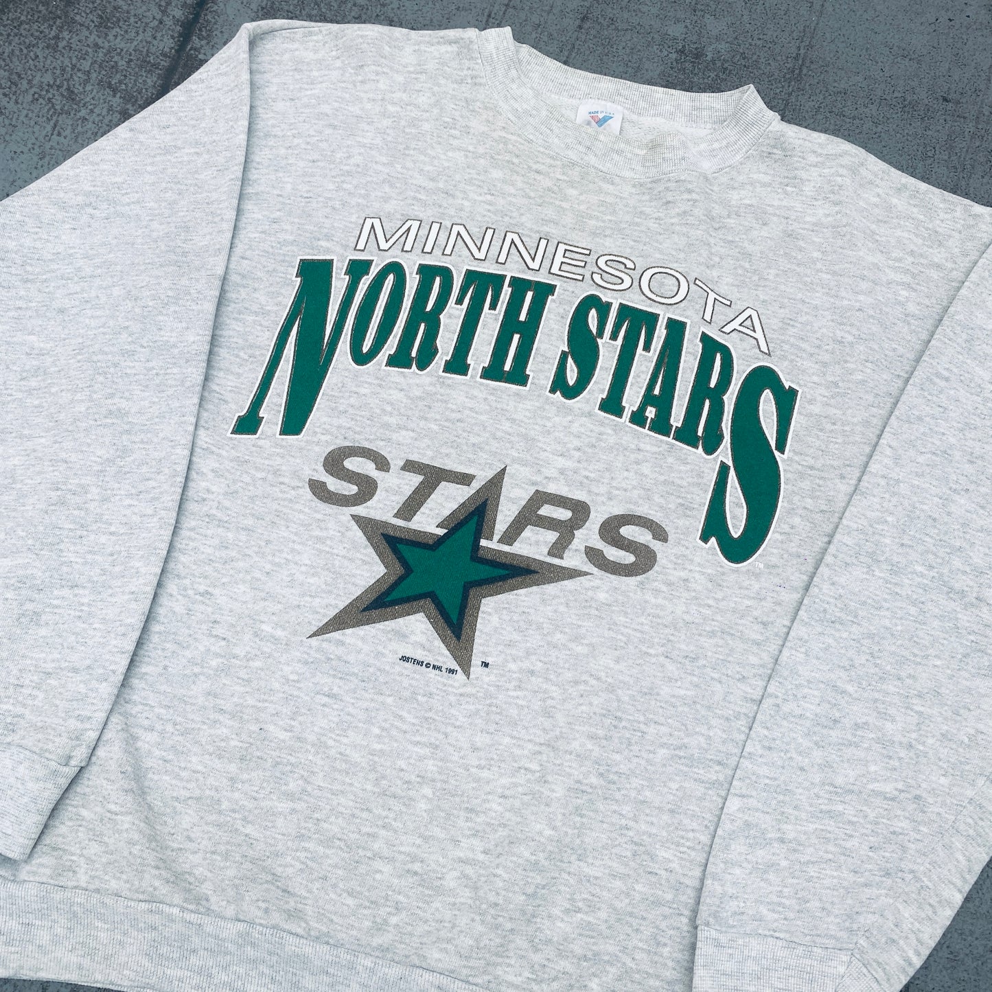 Minnesota North Stars: 1991 Graphic Spellout Sweat (M)