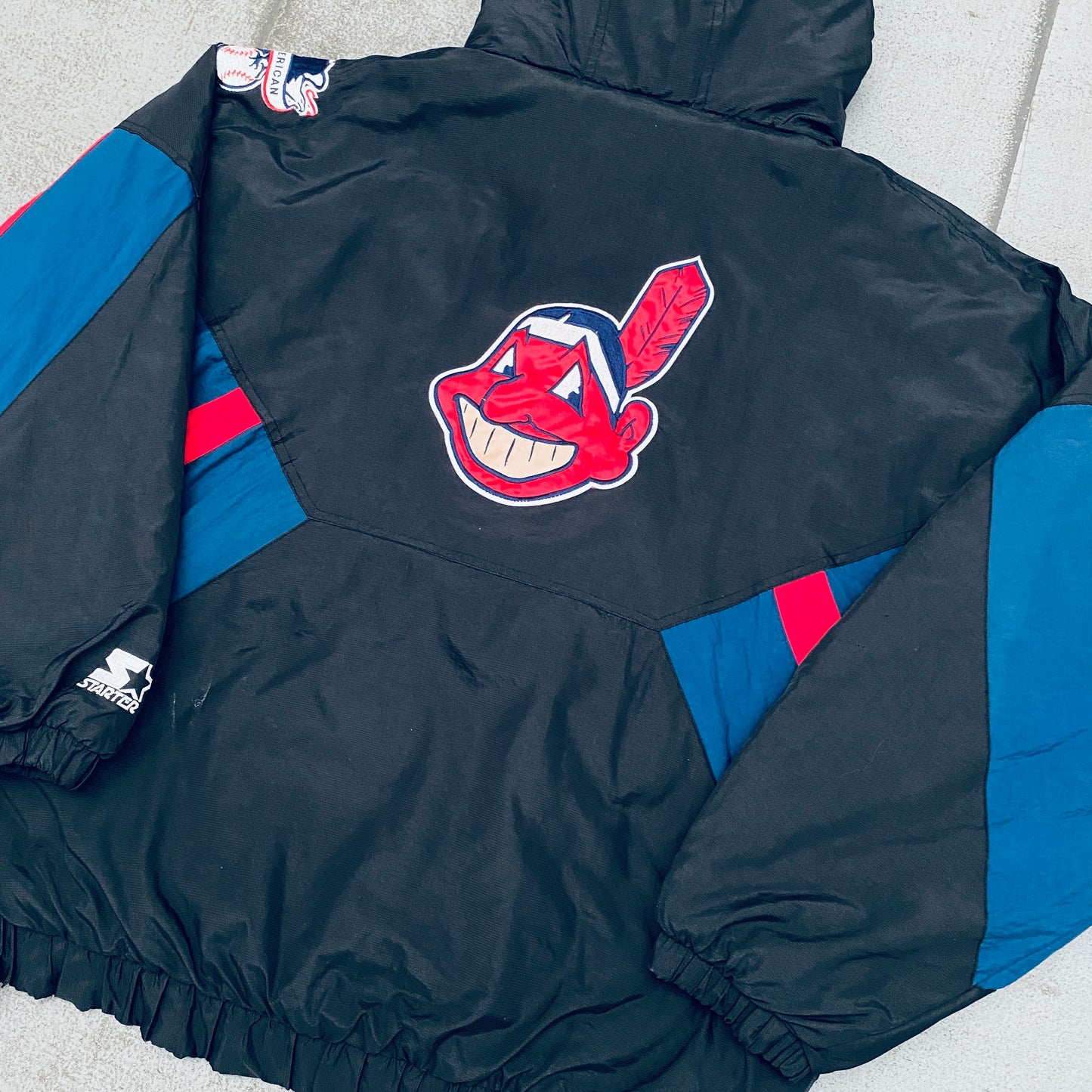 Cleveland Indians: 1990's Blackout 1/4 Zip Starter Breakaway Jacket (XL)