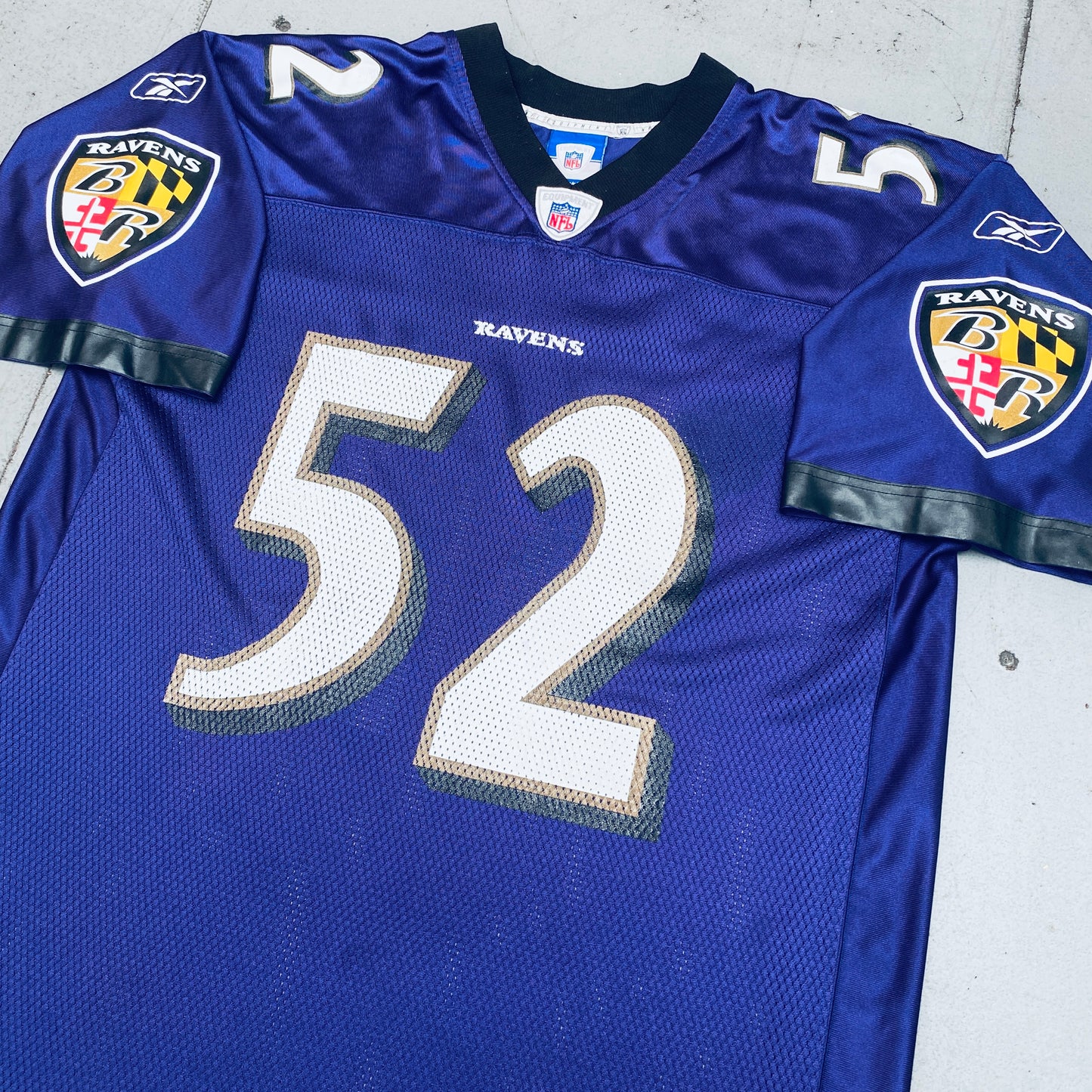 Baltimore Ravens: Ray Lewis 2004/05 (L)