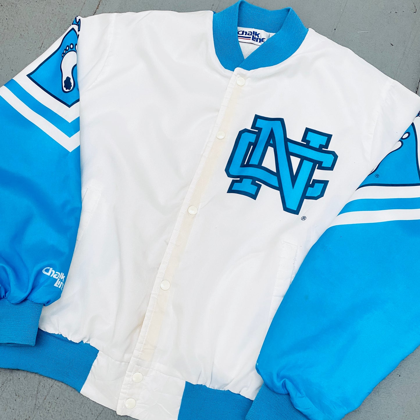 North Carolina Tar Heels: 1990's Chalk Line Fanimation Bomber Jacket (XL)