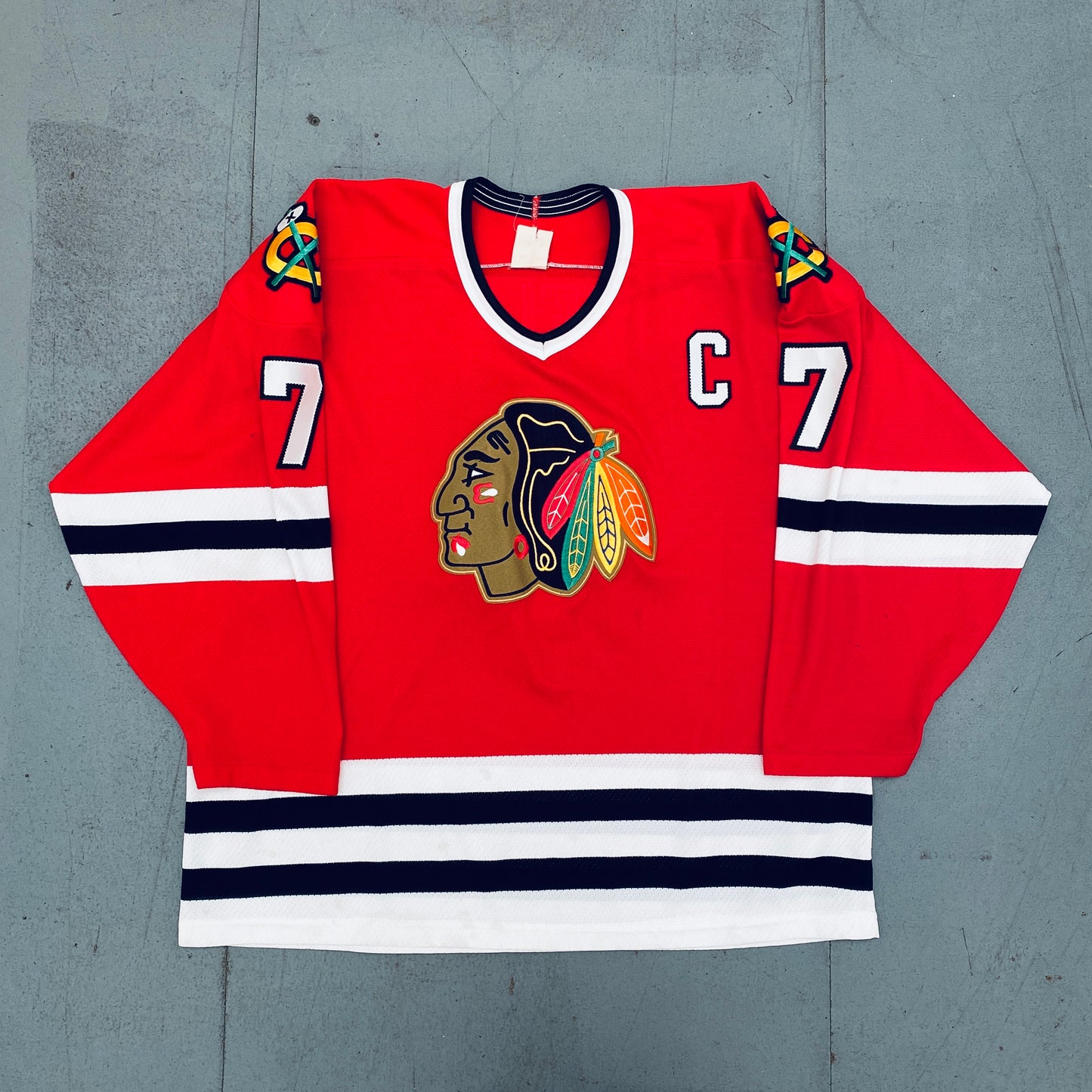 Chicago Blackhawks: Chris Chelios 1995 CCM Stitched Jersey (XL)