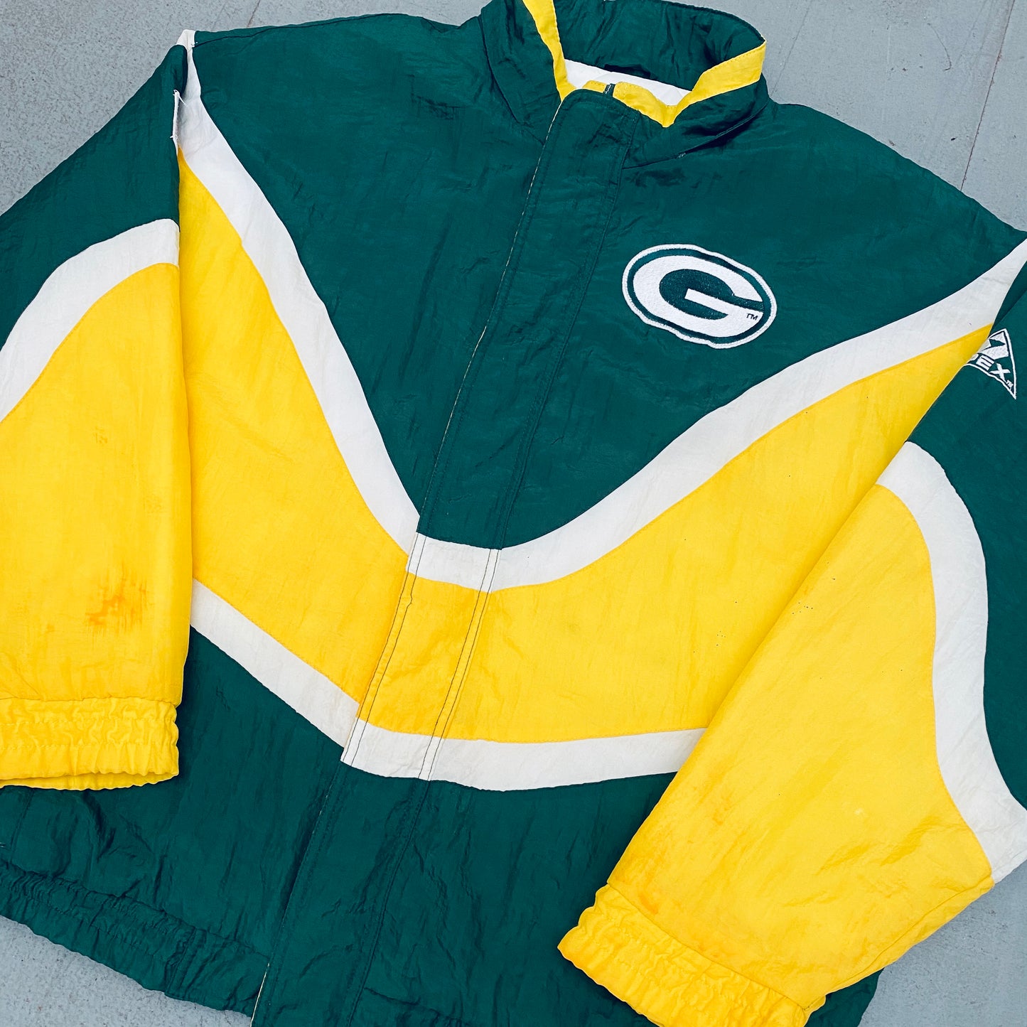 Green Bay Packers: 1990's Apex One "Ice Cream Man" Wave Fullzip Proline Jacket (L)