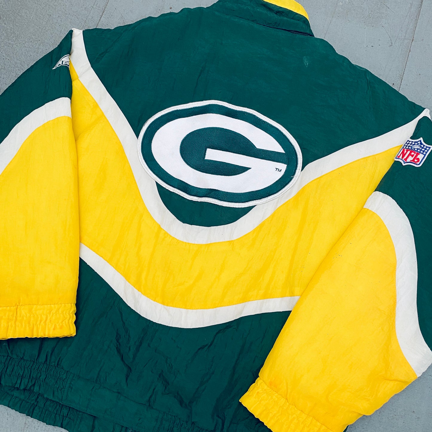 Green Bay Packers: 1990's Apex One "Ice Cream Man" Wave Fullzip Proline Jacket (L)