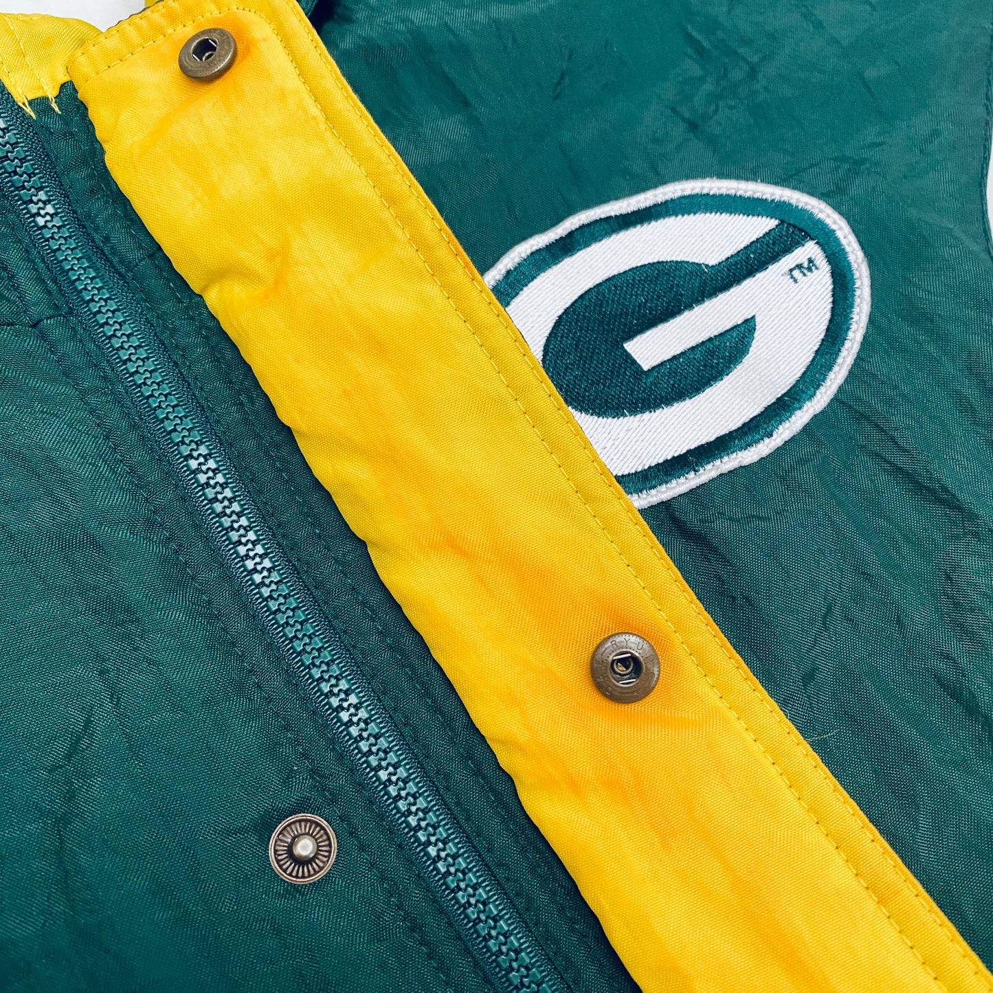 Green Bay Packers: 1990's Apex One "Ice Cream Man" Wave Fullzip Proline Jacket (L)