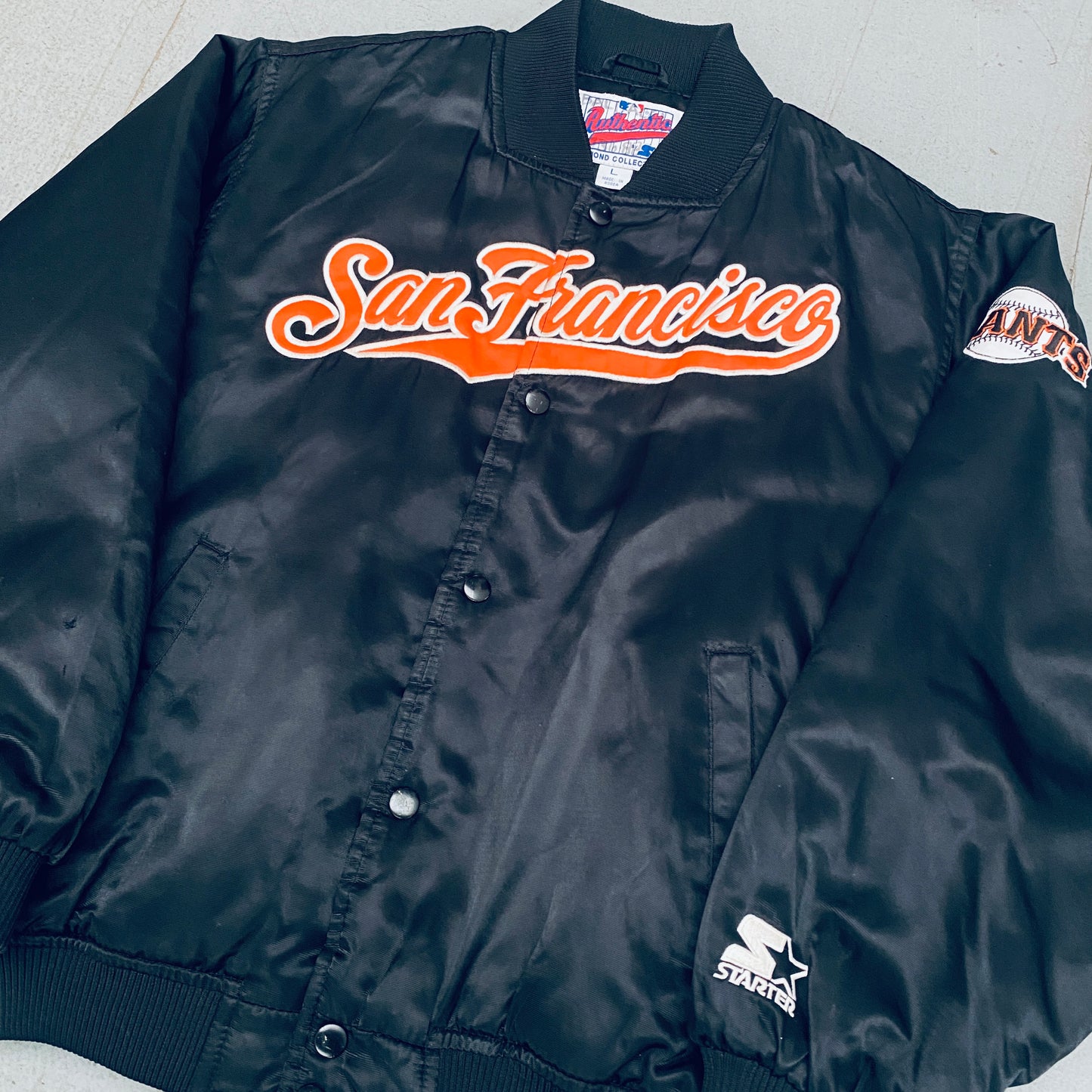 San Francisco Giants: 1990's Satin Stitched Script Spellout Diamond Collection Starter Bomber Jacket (S)