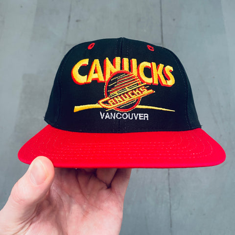 Vancouver Canucks: 1990's Embroidered Snapback - Deadstock BNWT