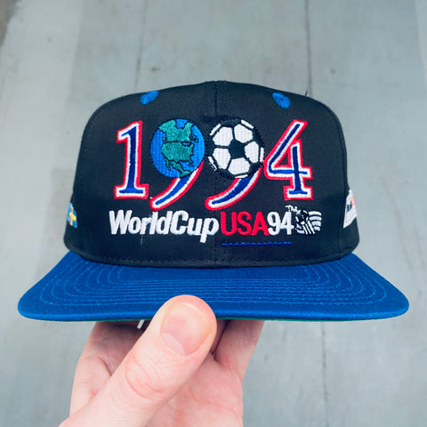 Sweden: 1994 World Cup USA 94 Embroiderd Snapback - Deadstock BNWT