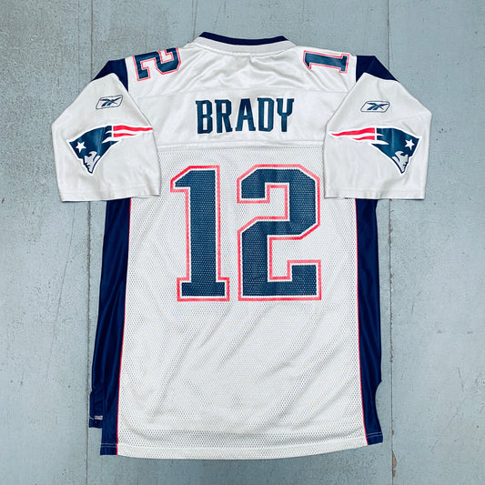 New England Patriots: Tom Brady 2003/04 Silver Jersey (M)