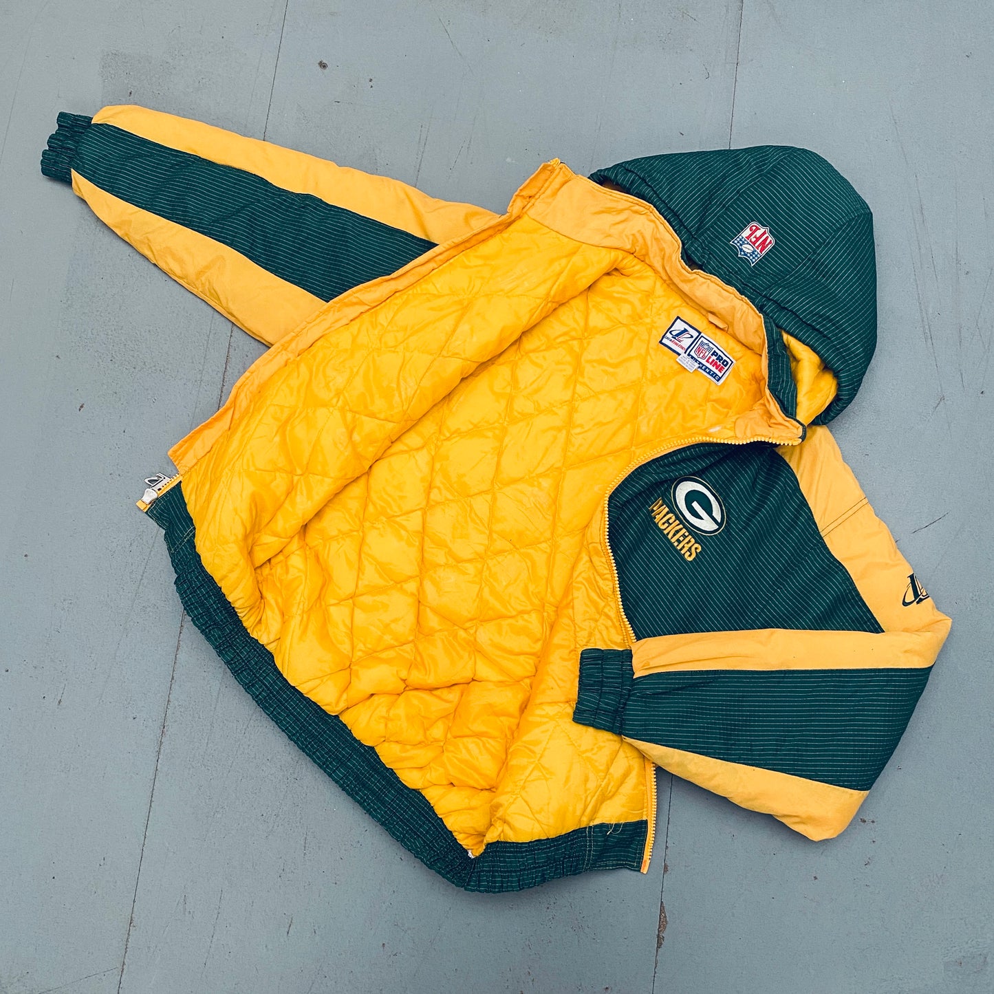 Green Bay Packers: 1990's Logo Athletic Fullzip Proline Jacket (M)