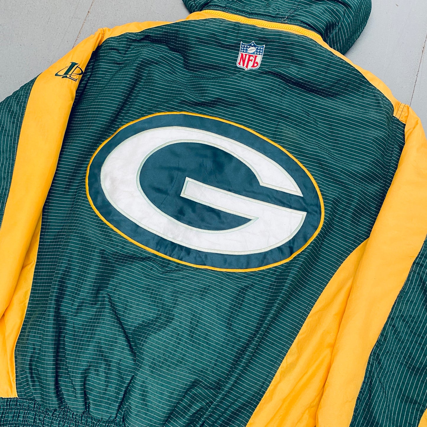 Green Bay Packers: 1990's Logo Athletic Fullzip Proline Jacket (M)