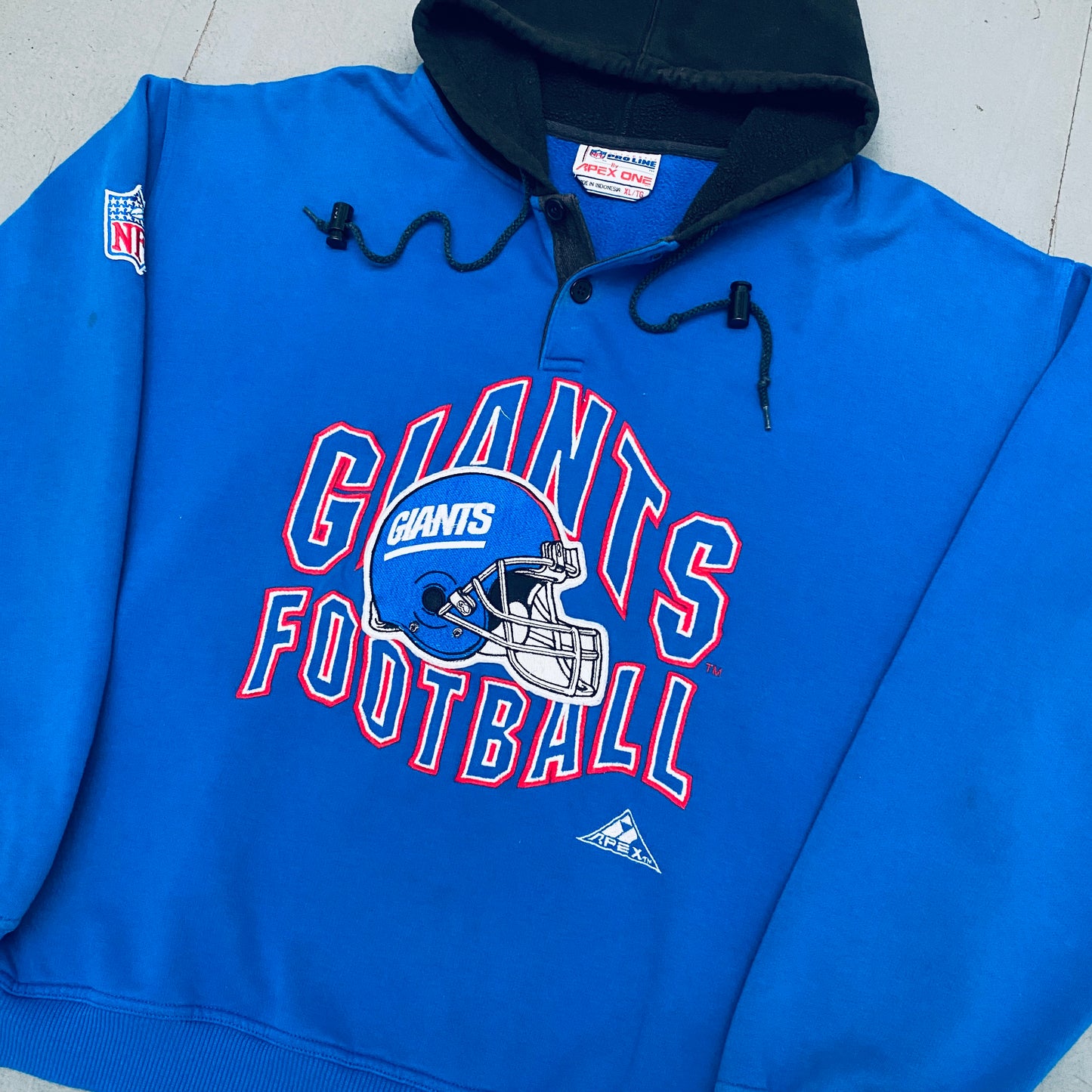 New York Giants: 1990's Apex One Embroidered Spellout Proline Hoodie (XL)