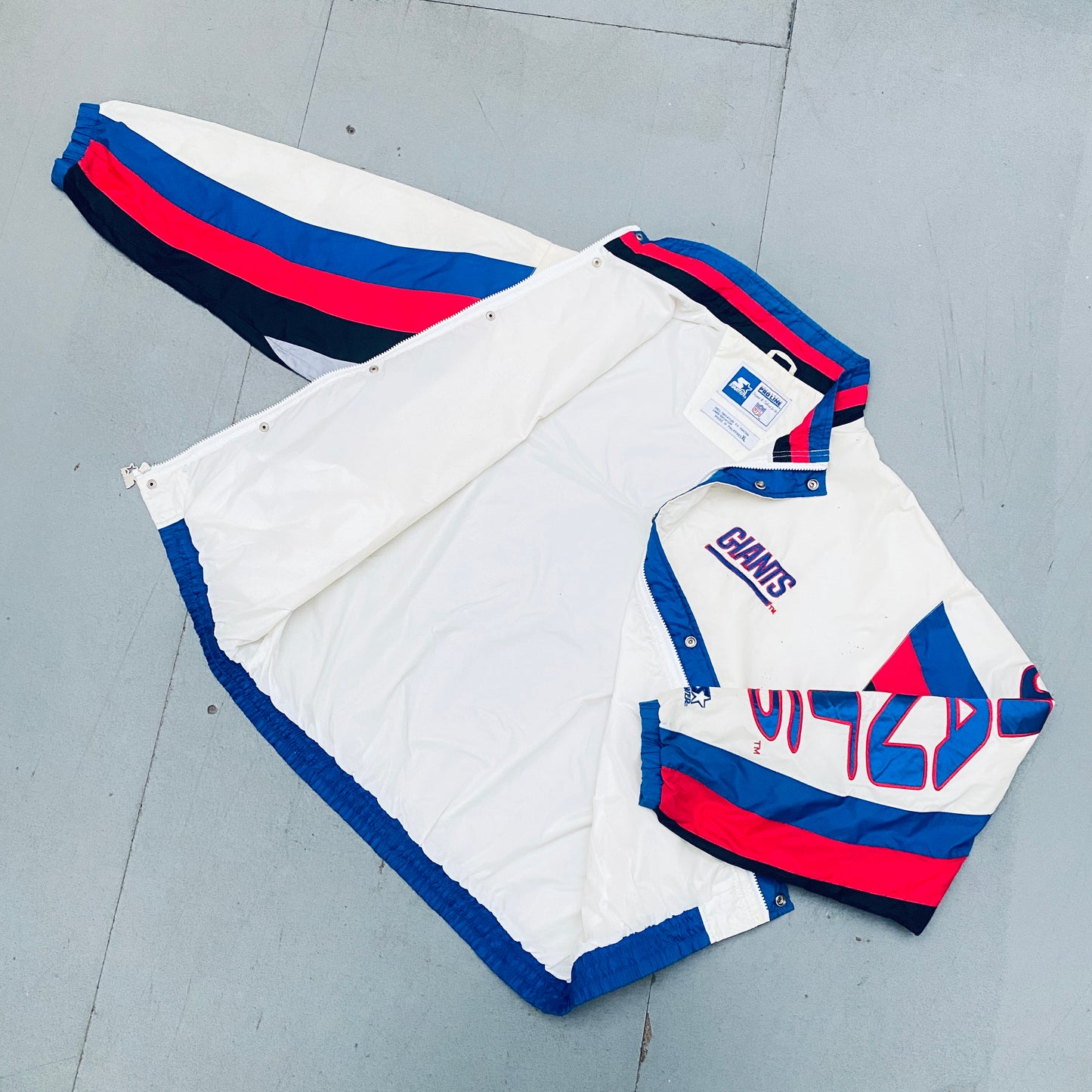 New York Giants: 1990's Fullzip Proline Starter Windbreaker (XL)