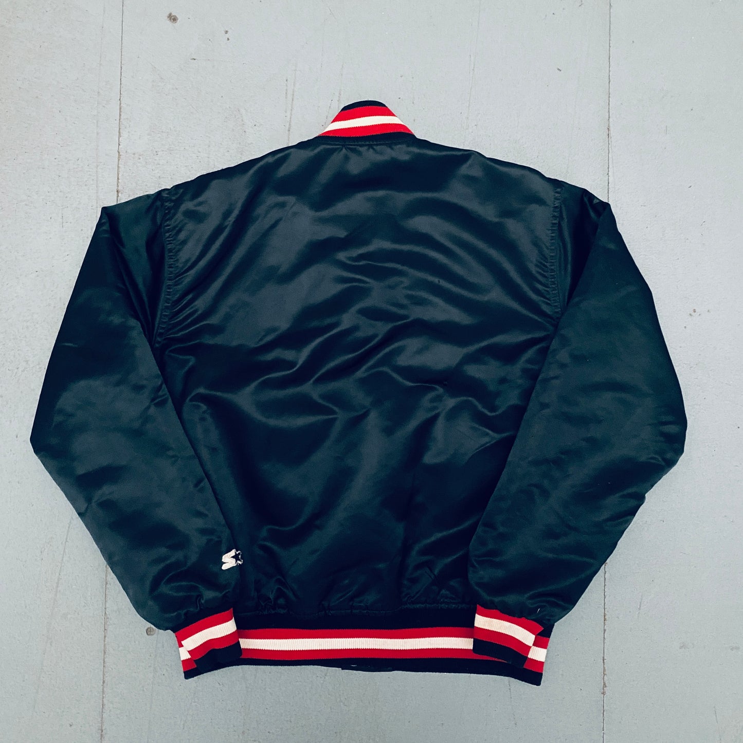 Chicago Bulls: 1980's Satin Stitched Spellout Starter Bomber Jacket (M)