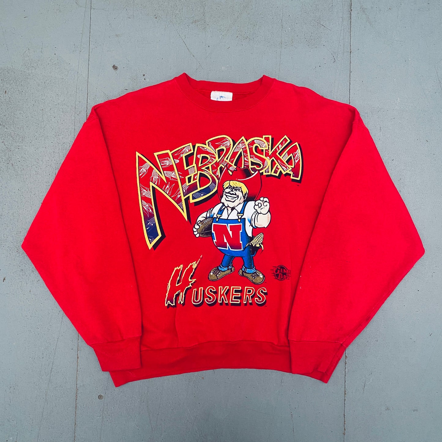 Nebraska Cornhuskers: 1990's Graphic Spellout Sweat (XL)