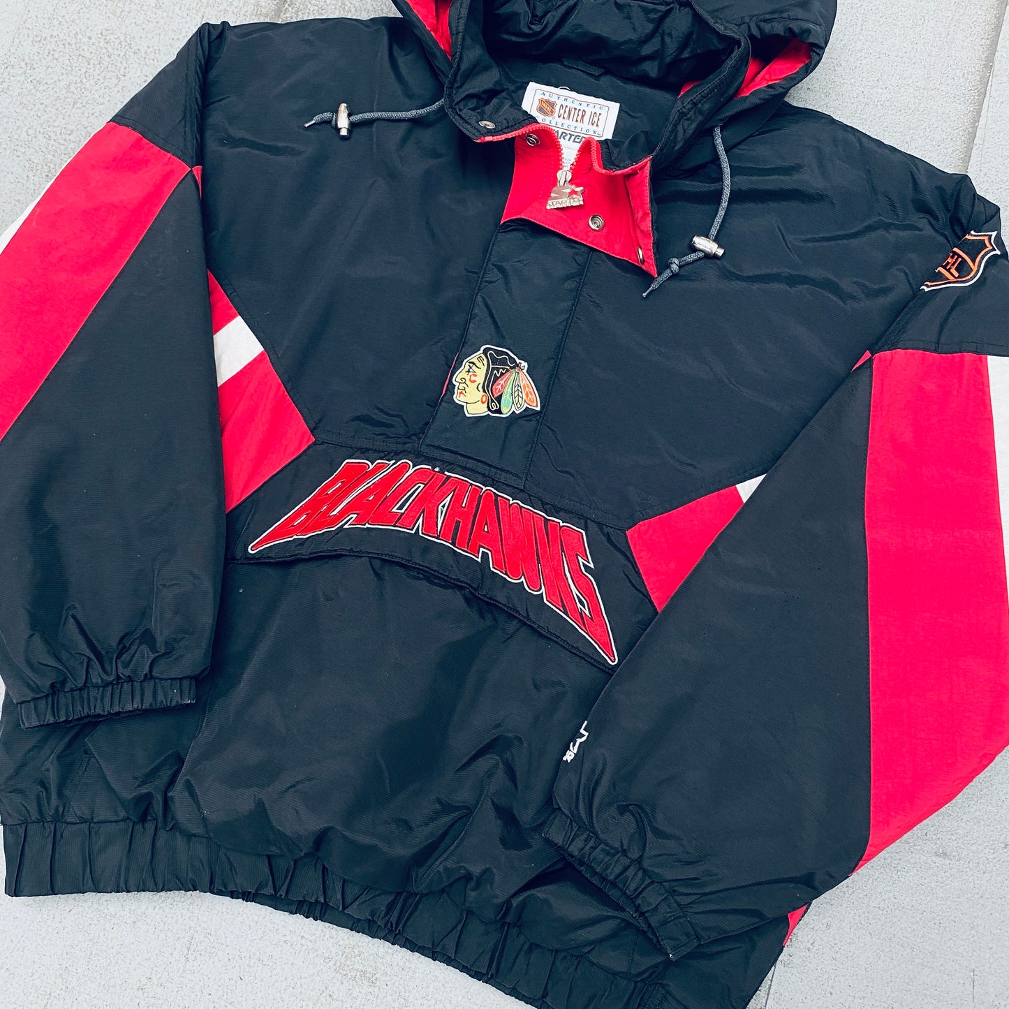 Chicago Blackhawks: 1990's 1/4 Zip Center Ice Starter Breakaway Jacket (XL)