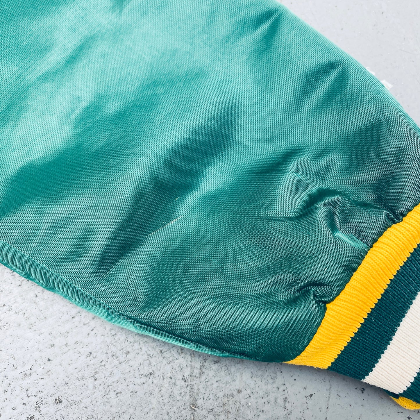 Green Bay Packers: 1980's Satin Starter Bomber Jacket (L)