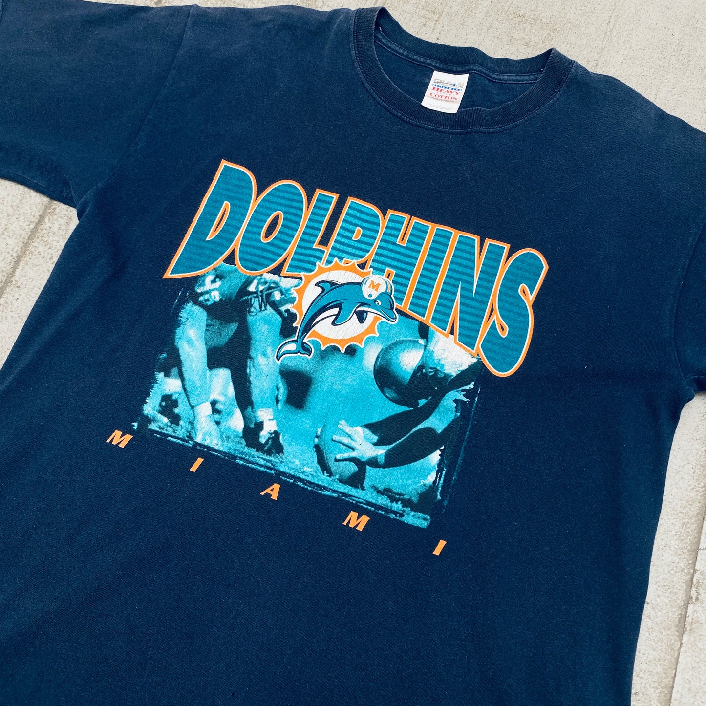 Miami Dolphins: 1990's Graphic Spellout Tee (L)