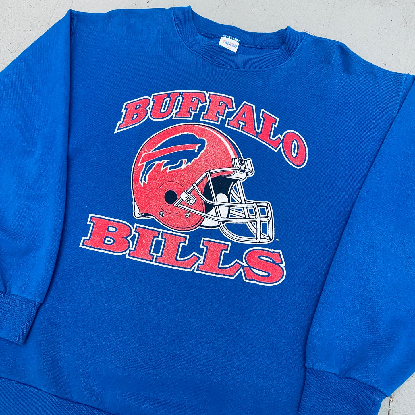 Buffalo Bills: 1990's Graphic Spellout Sweat (M)