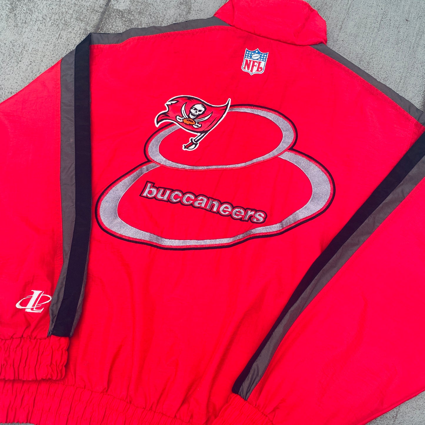 Tampa Bay Buccaneers: 1990's Logo Athletic Fullzip Proline Windbreaker (L)