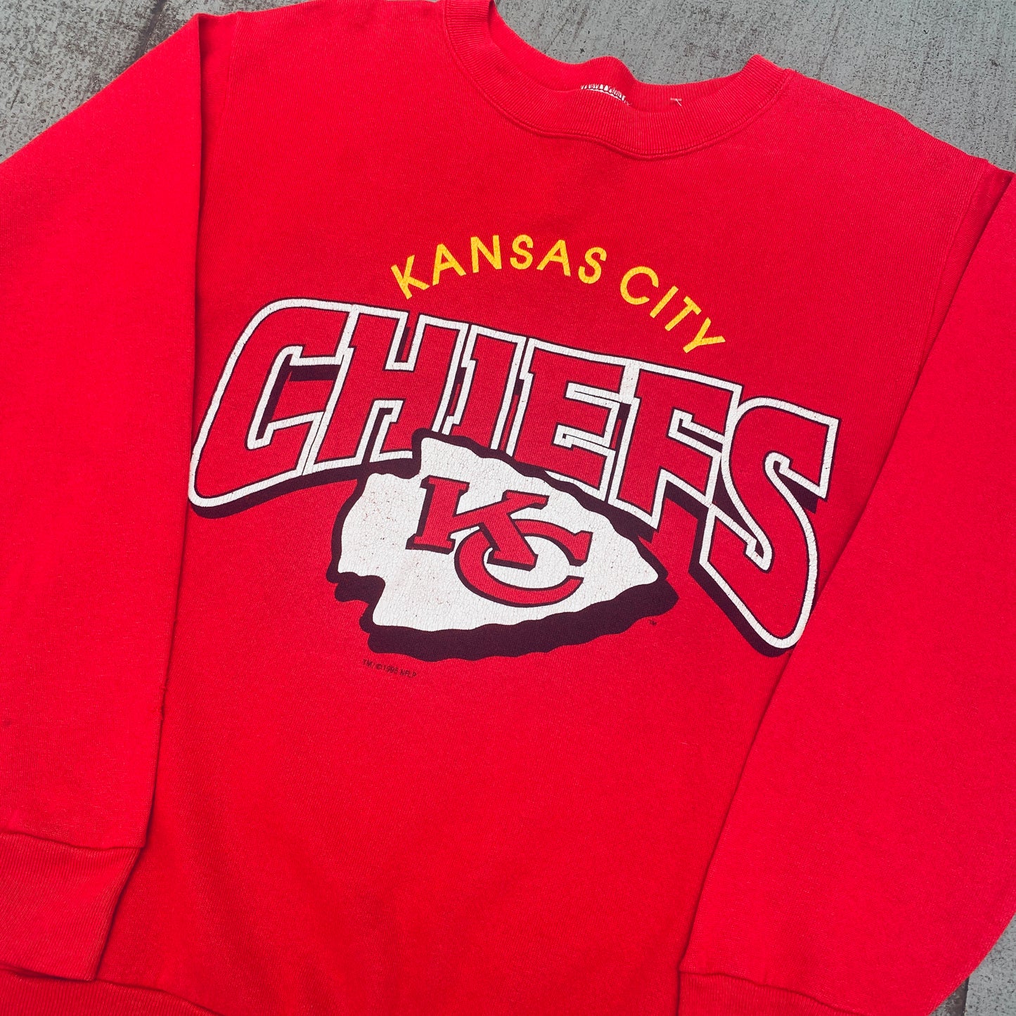 Kansas City Chiefs: 1995 Graphic Spellout Sweat (S)