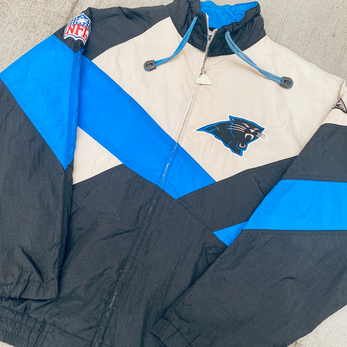 Carolina Panthers: 1990's Apex One Fullzip Windbreaker (M)