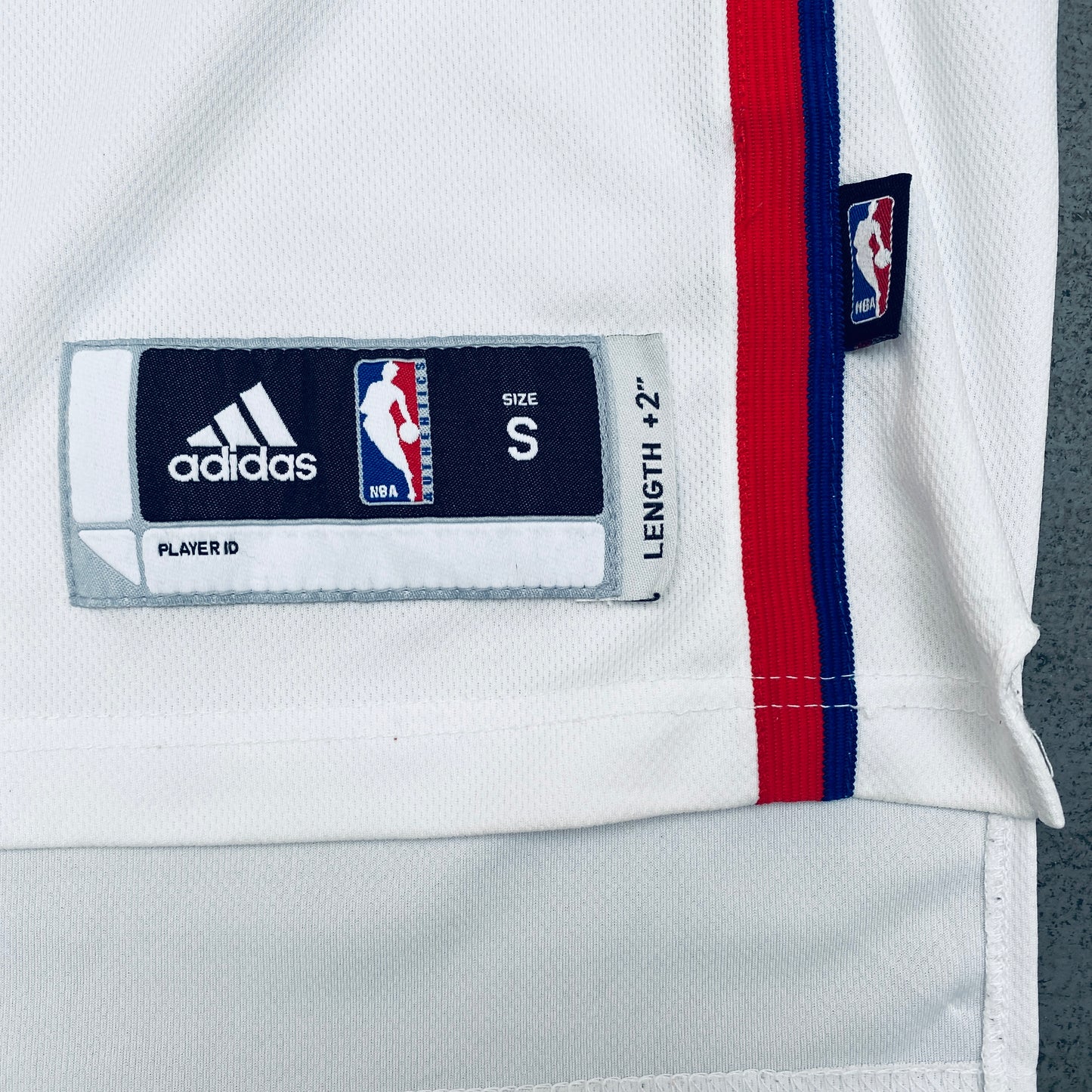 Los Angeles Clippers: Blake Griffin 2010/11 White Adidas Stitched Jersey (S/M)