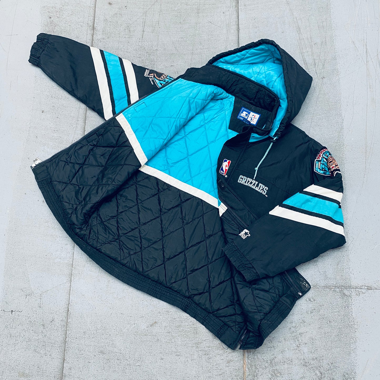 Vancouver Grizzlies: 1994 Team Announce Reverse Spellout Fullzip NBA Authentics Starter Chevron Jacket (L/XL)