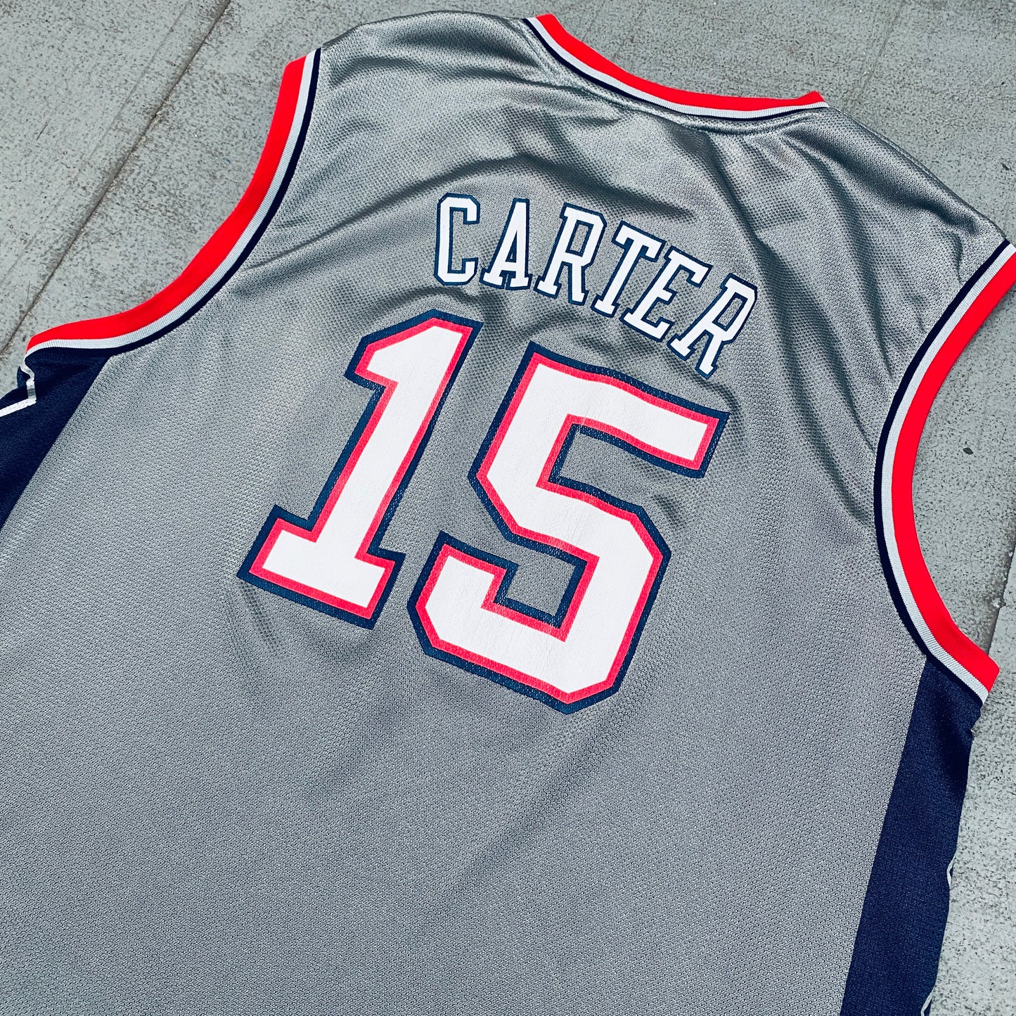 New Jersey Nets: Vince Carter 2004/05 Silver Reebok Jersey (L)