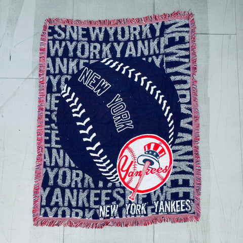 New York Yankees: Triple Woven Rug