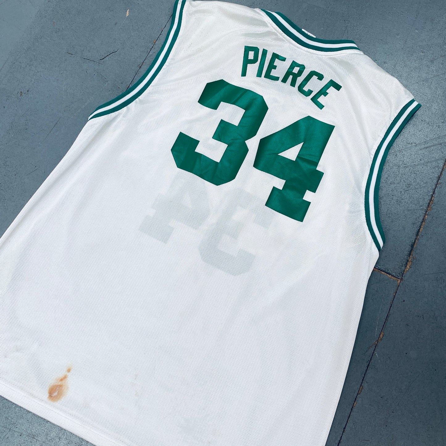 Boston Celtics: Paul Pierce 2004/05 White Reebok Jersey (XL)