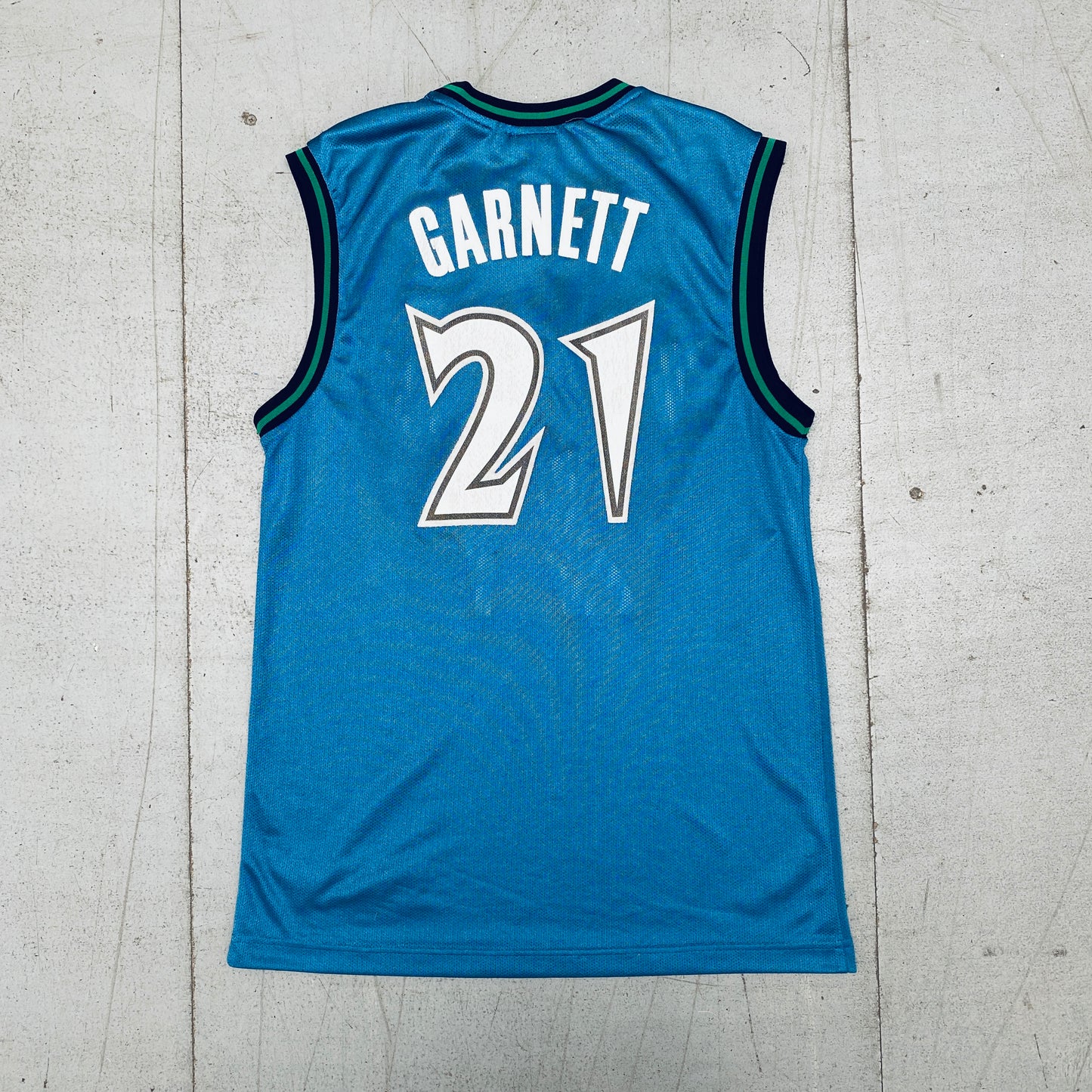 Minnesota Timberwolves: Kevin Garnett 2003/04 Blue Reebok Jersey (S)