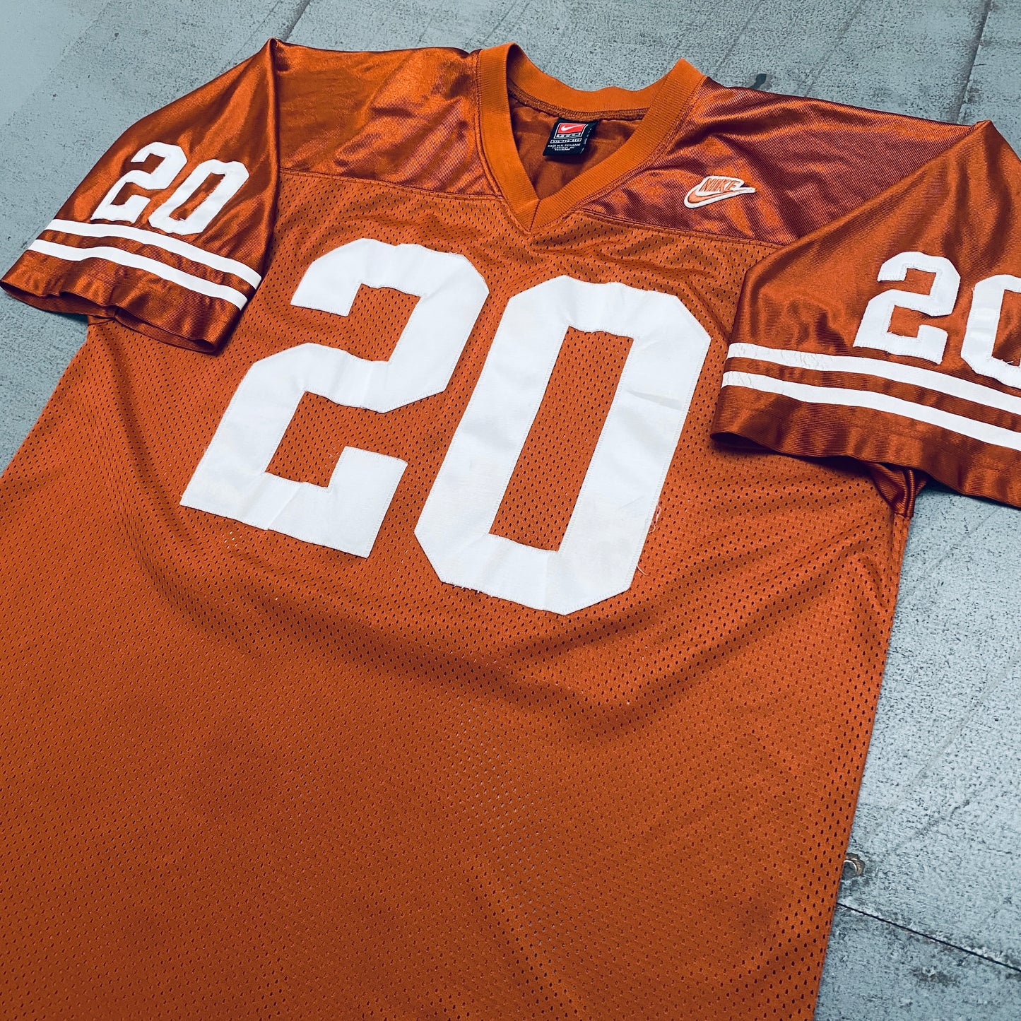 Texas Longhorns: Earl Campbell 1977 "Heisman Trophy Winner" Nike Throwback Jersey - Stitched (XXL)